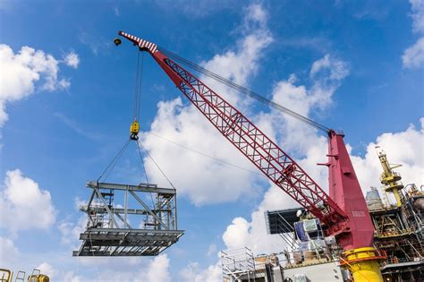 cnc machine rigging|Heavy Lifting .